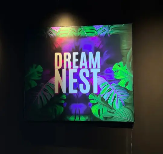 Color acrylic light box